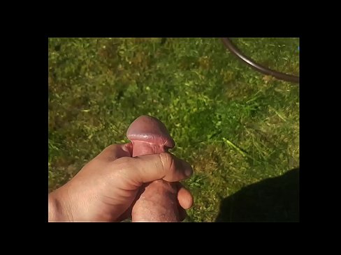 ❤️ Horúca kočka si nechá jebnúť ružovú kundičku a vystrieka sa so squirtom v letnej záhrade ❌ Porno video na nás sk.muitohentai.ru ﹏